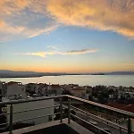 Overview Chania With Sea View And Amazing Sunset Апартаменти