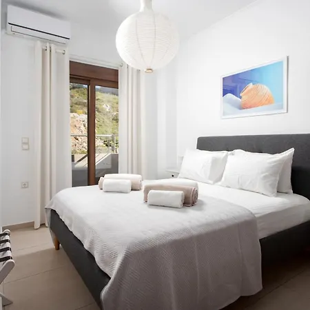 Overview Chania With Sea View And Amazing Sunset Apartment