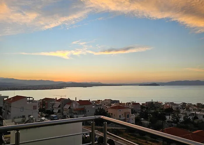 Overview Chania With Sea View And Amazing Sunset Apartment